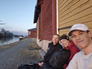 Lääkisopiskelija Pyryn lenkkiselfie